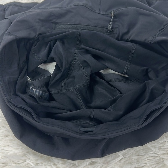 Lululemon Run: Pace Setter Skirt Black - Picture 5 of 8